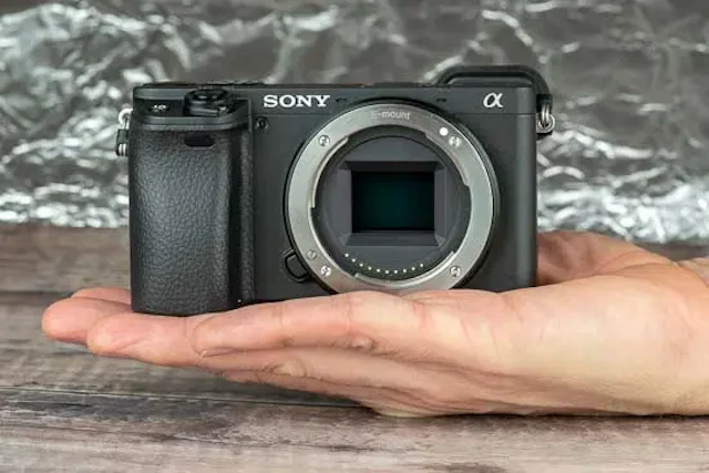 SONY α6400 ILCE-6400 ブラック ボディ 10000円キャッシュバック ～1/13まで】 ソニー α6400 ボディ ブラック